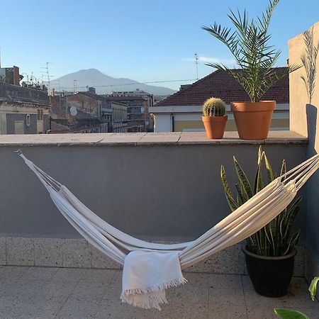 קטאניה Homestay Rooftop מראה חיצוני תמונה