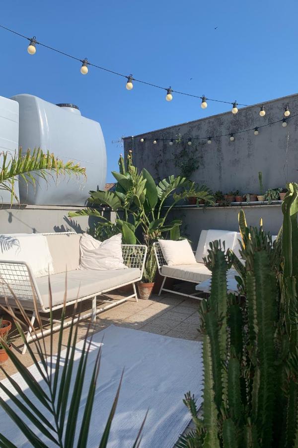 קטאניה Homestay Rooftop מראה חיצוני תמונה