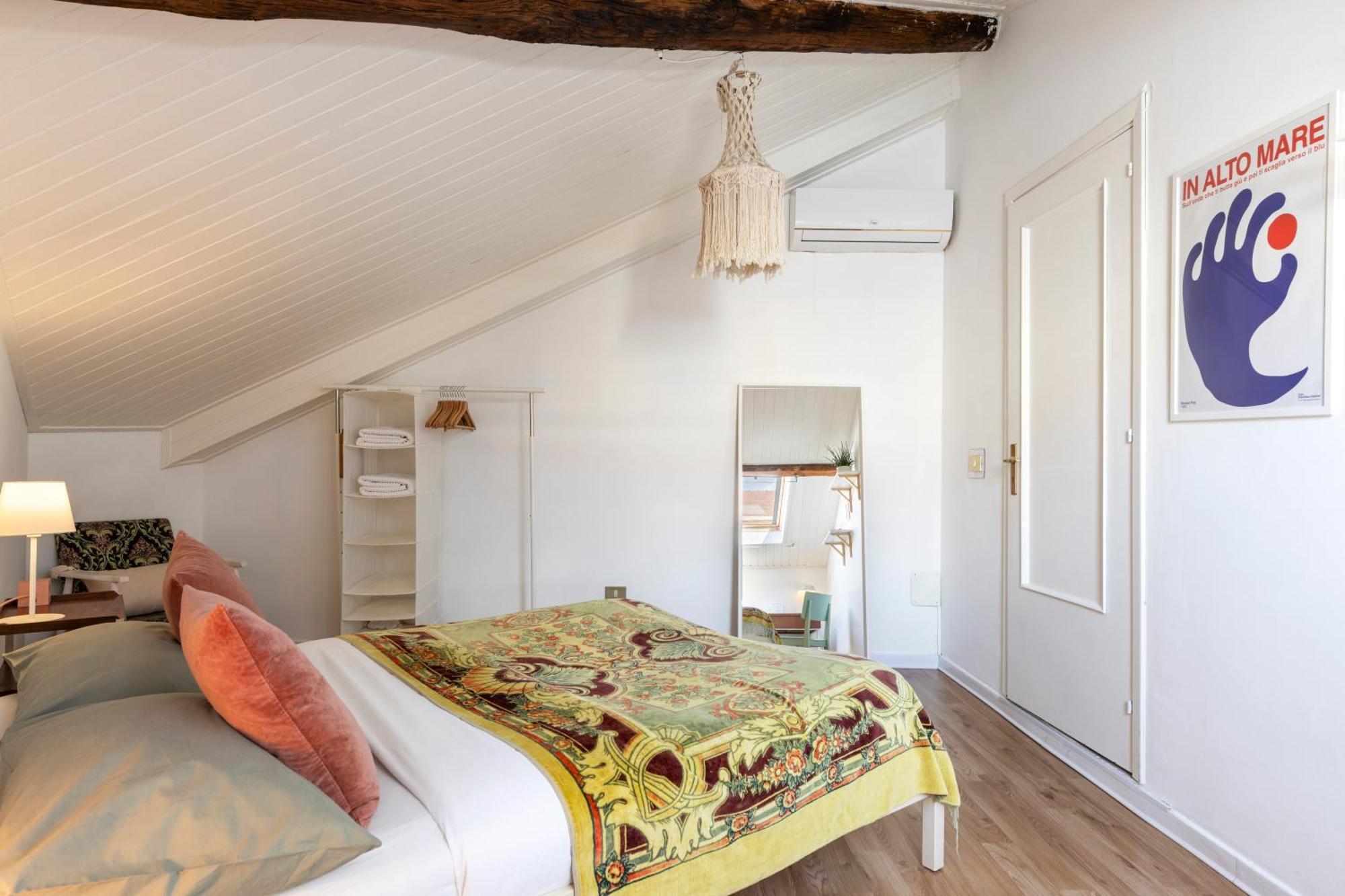 קטאניה Homestay Rooftop מראה חיצוני תמונה